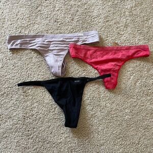 NWT Victoria’s Secret PINK Thong Underwear Size M